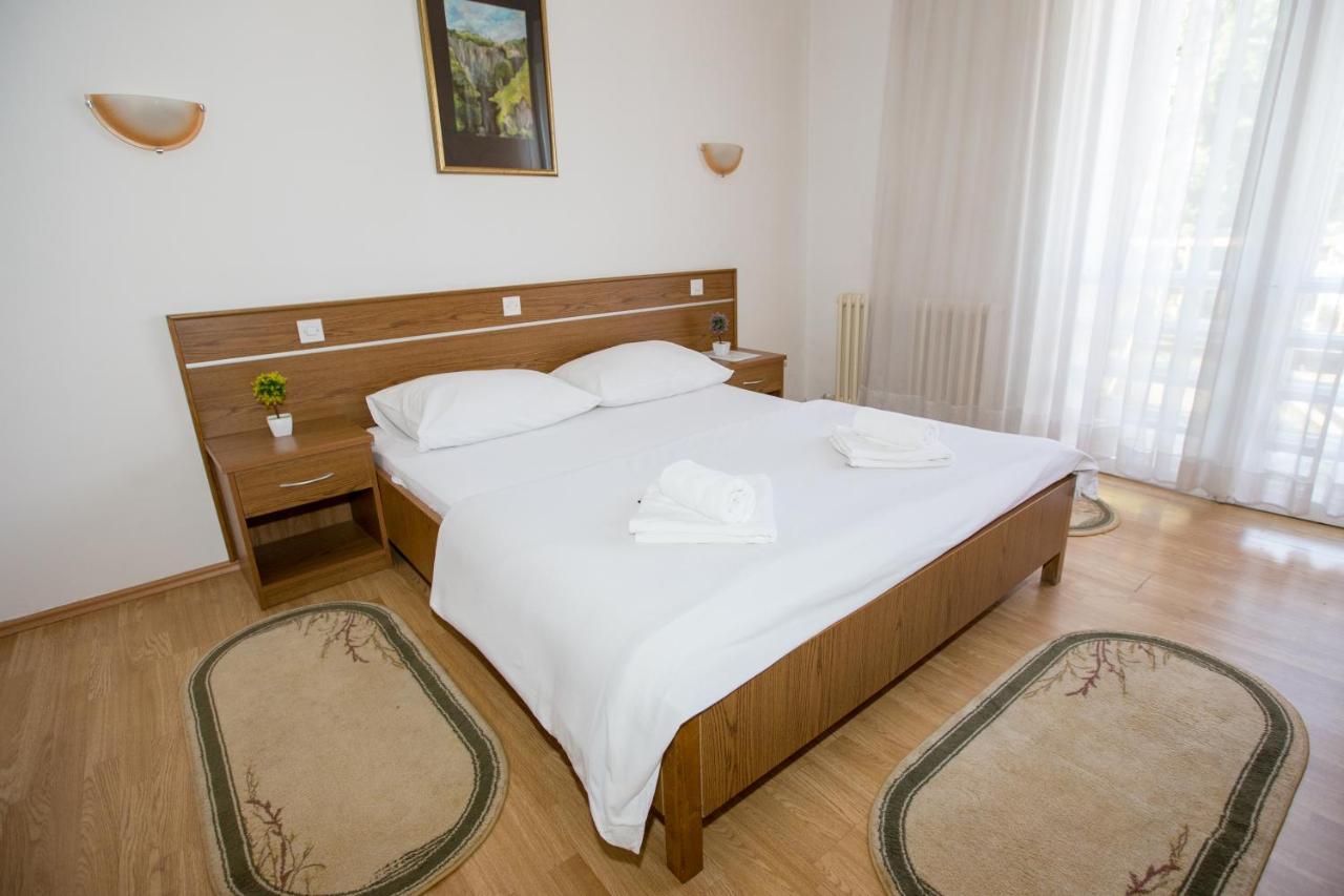 Hotel Onogost Nikšić Zewnętrze zdjęcie